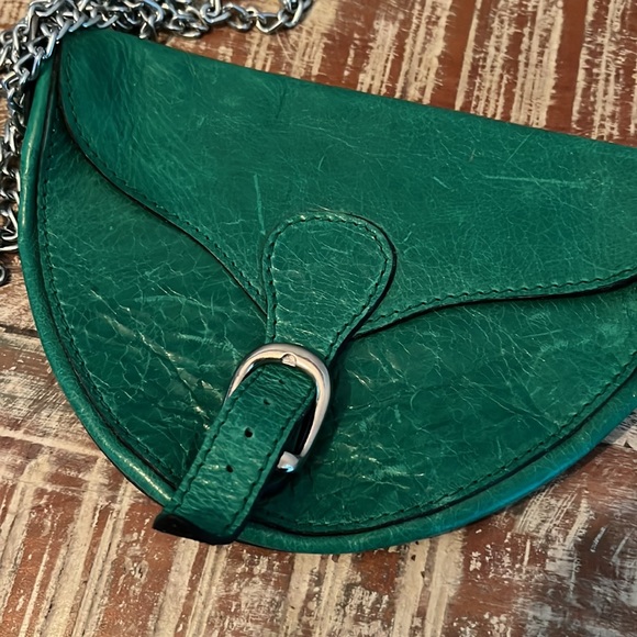 Green leather crossbody small purse - Picture 2 of 3